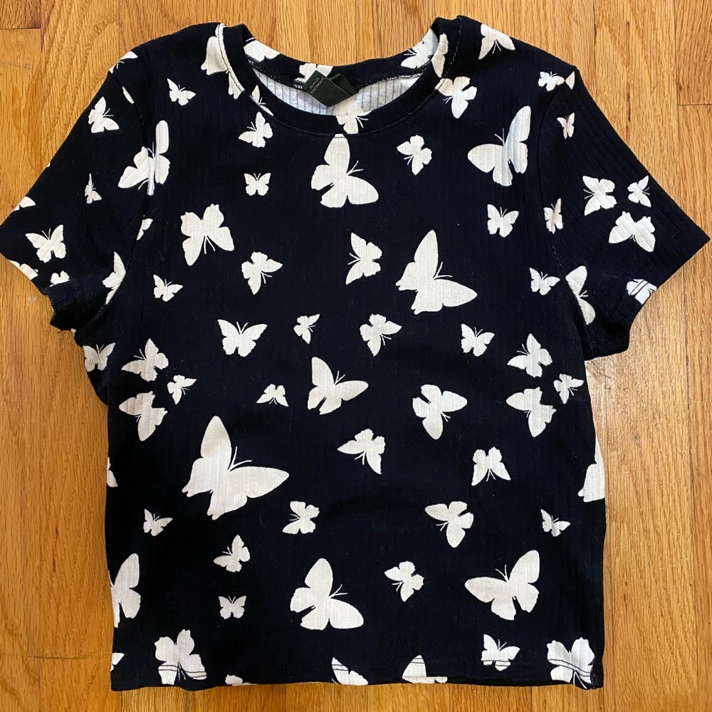 Wild Fable butterfly crop top